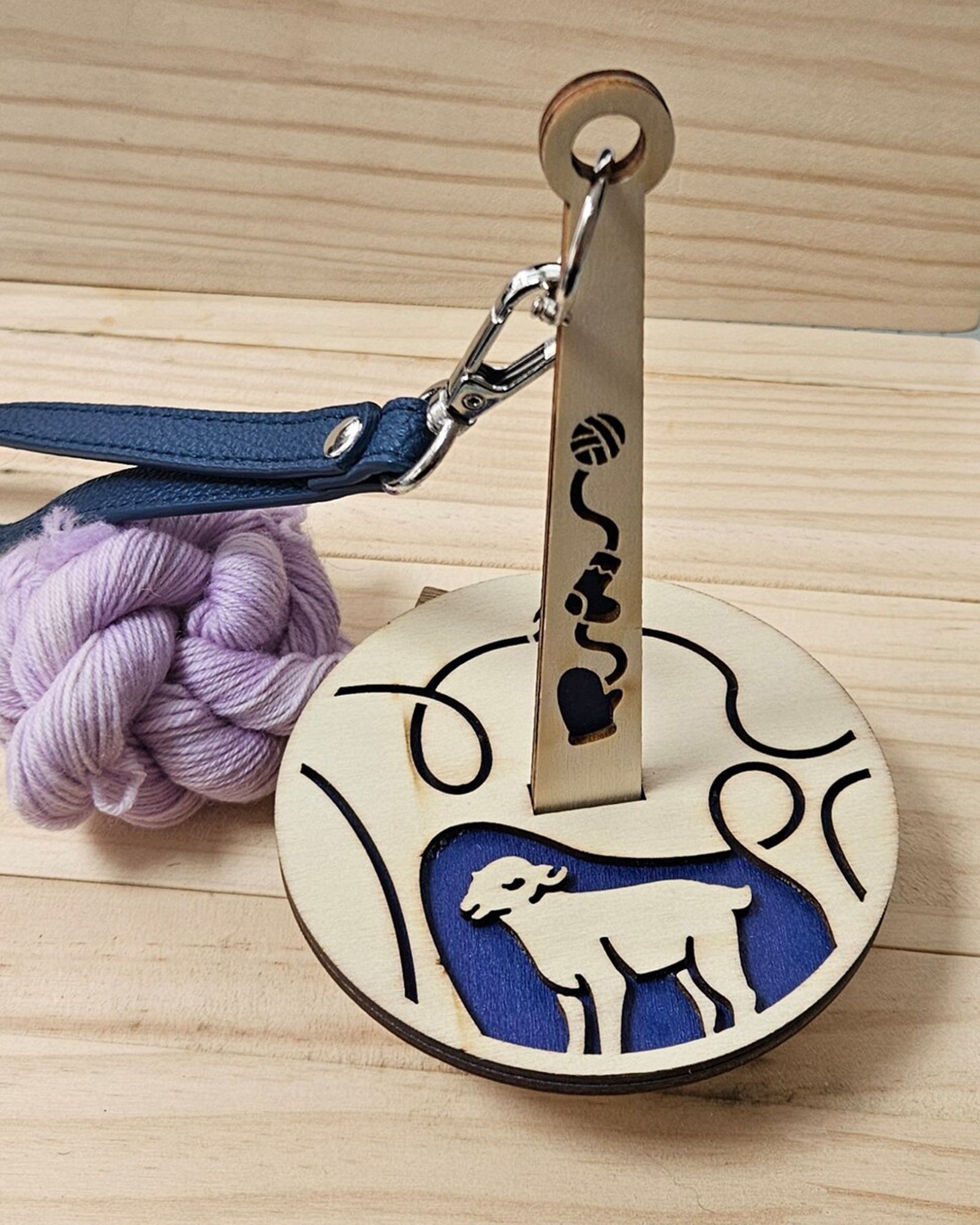 SHEEP - Wrist Yarn Holder