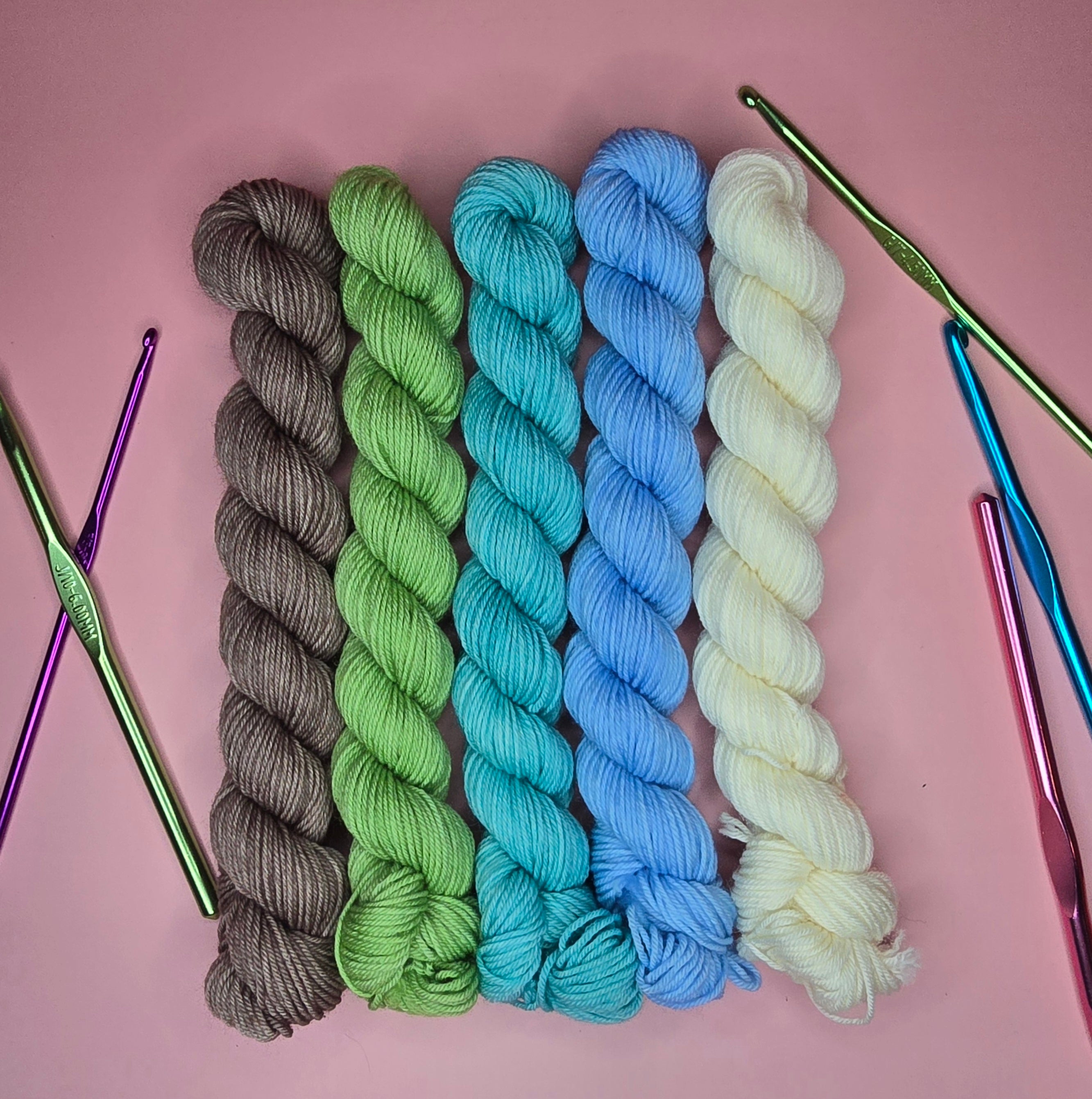 Gentle Breeze Fingering Weight Yarn – Semi-Solid Dyed (5 Mini-Skeins)