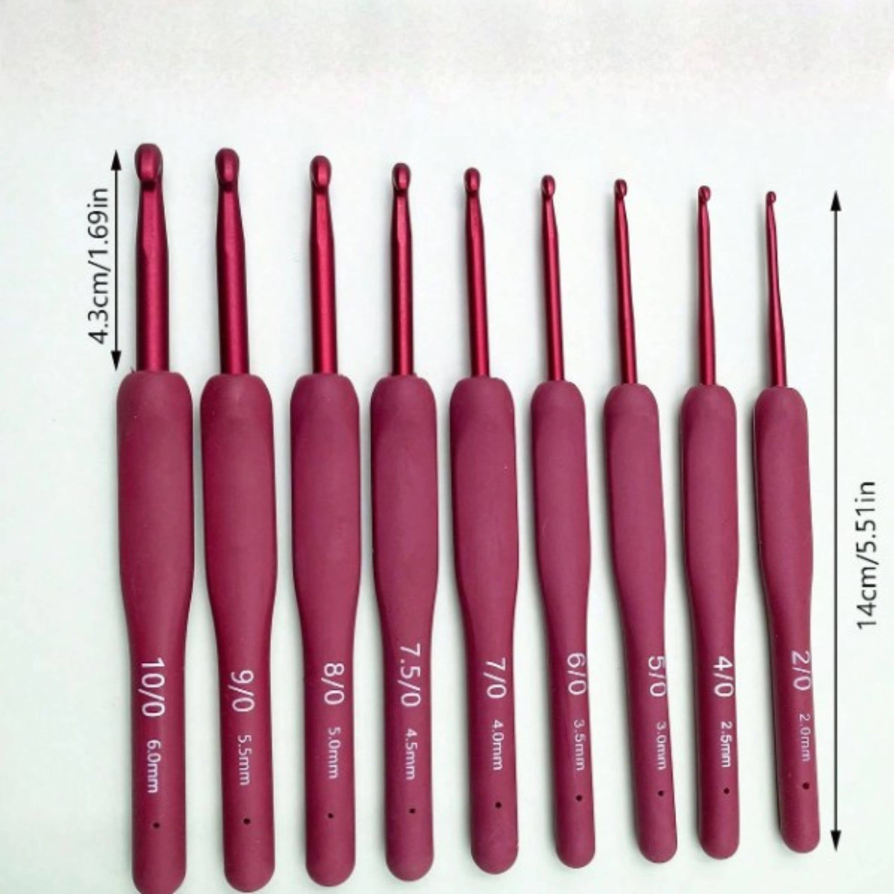 Raspberry Dreams 9-Piece Crochet Hook Set  2.0–6.0mm