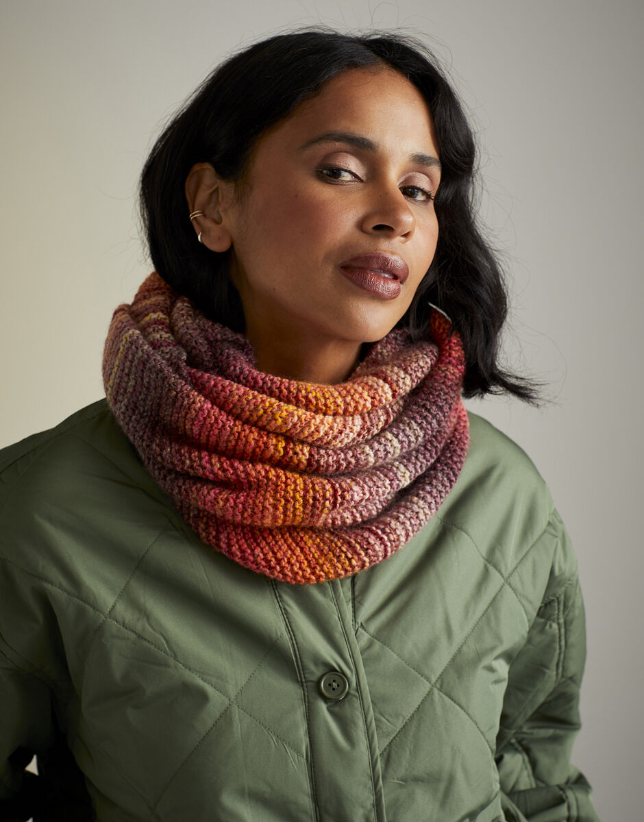 Sunset Stroll Snood Pattern Leaflet